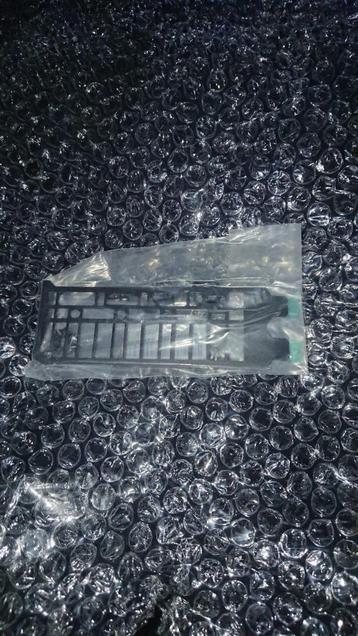 RTX 2080ti asus turbo pcie bracket with screws NEW beschikbaar voor biedingen