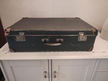 K430 VINTAGE jaren 50/60 grijze koffer van geperst karton beschikbaar voor biedingen