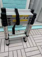 Inschuifbare Trap 200cm - Compact en Handig!, Doe-het-zelf en Verbouw, Ladders en Trappen, Trap, Ophalen of Verzenden, Zo goed als nieuw