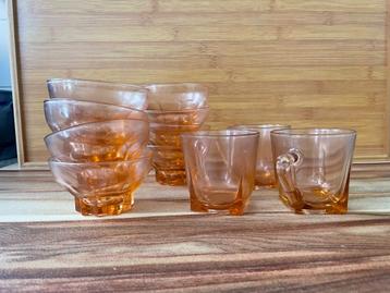 Vintage bowl schaaltjes beschikbaar voor biedingen