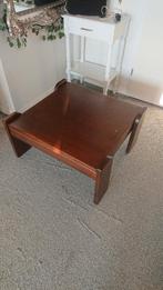 Gratis: houten salontafel 70x70, Ophalen, Gebruikt, 50 tot 100 cm, Vierkant