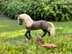 Schleich paarden, pony's, veulens en hond, Ophalen of Verzenden, Zo goed als nieuw