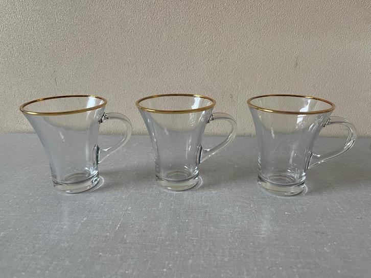 3 NIEUWE koffieglazen van LÓR met gouden randje kopjes, Huis en Inrichting, Keuken | Servies, Nieuw, Glas of Glazen, Overige stijlen