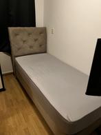 Boxspring 1 persoons, Huis en Inrichting, Slaapkamer | Boxsprings, Ophalen, Zo goed als nieuw, Eenpersoons, Grijs
