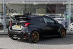 Toyota Yaris 1.6 GR Performance Milltek - TEC 19inch -, Auto's, Gebruikt, 4 stoelen, Zwart, Bedrijf