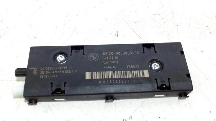 Antenne versterker Mini Countryman, Auto diversen, Autoradio's, Ophalen of Verzenden