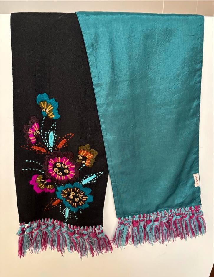 Sjaal Jackpot Wol/Zijde - 150x20cm, Kleding | Dames, Mutsen, Sjaals en Handschoenen, Zo goed als nieuw, Sjaal, Ophalen of Verzenden