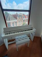 Staande elektrische piano - Roland F701-WH met pianokruk, Muziek en Instrumenten, Ophalen, Zo goed als nieuw, Zwart