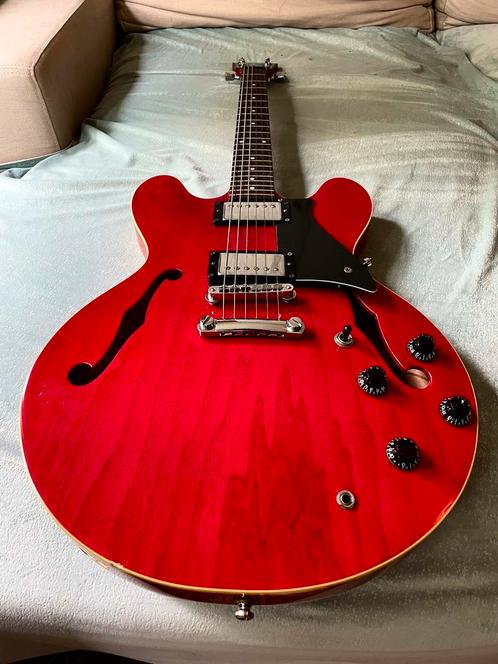 Cort Source ES-335, Muziek en Instrumenten, Snaarinstrumenten | Gitaren | Elektrisch, Gebruikt, Semi-solid body, Overige merken