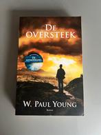 W. Paul Young - De oversteek, W. Paul Young, Ophalen of Verzenden, Zo goed als nieuw, Nederland