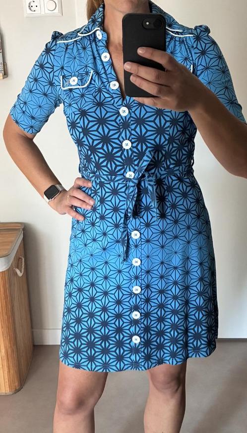 Tante Betsy dress Betsy stars black and blue maat M, Kleding | Dames, Jurken, Zo goed als nieuw, Maat 38/40 (M), Blauw, Knielengte