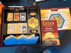 Catan Basisspel, Hobby en Vrije tijd, Gezelschapsspellen | Bordspellen, Drie of vier spelers, Ophalen of Verzenden, Zo goed als nieuw