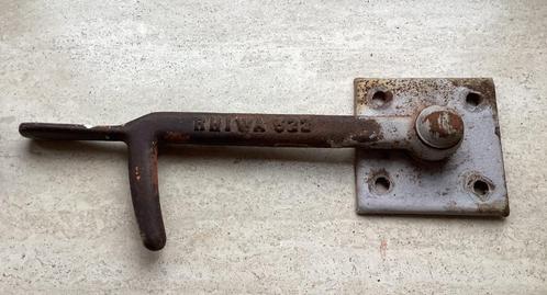 Te koop: diverse verzinkte duimhengen, Doe-het-zelf en Verbouw, Hang- en Sluitwerk, Nieuw, Overige typen, IJzer, Ophalen