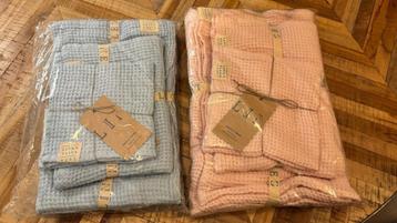 Luxe linnen handdoekpakket baby | roze blauw | linen tales beschikbaar voor biedingen