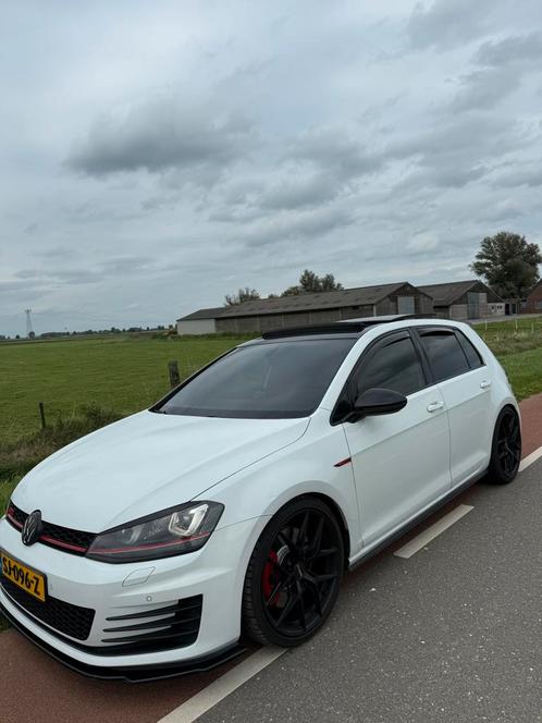 Volkswagen Golf 2.0 370pk stage2, Auto's, Volkswagen, Particulier, Golf, Benzine, C, Hatchback, Automaat, Geïmporteerd, Wit, Voorwielaandrijving
