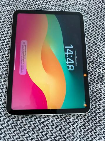 Apple iPad 10th generation 2022 WiFi & cellular beschikbaar voor biedingen