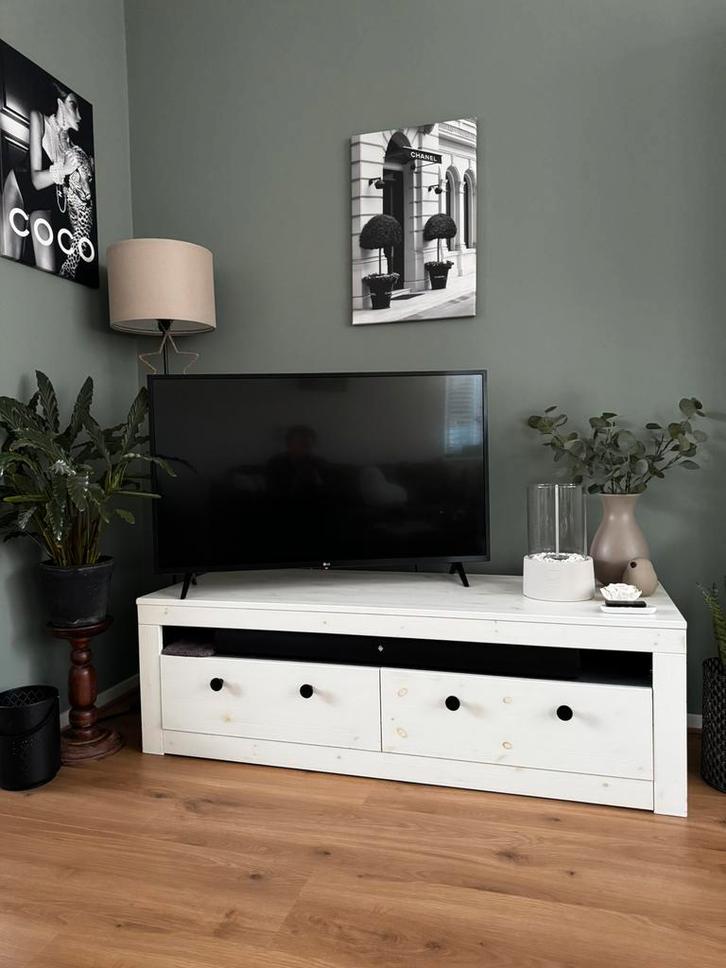 Witte Jan des Bouvrie tv kast., Huis en Inrichting, Kasten | Televisiemeubels, Gebruikt, Minder dan 100 cm, 100 tot 150 cm, 25 tot 50 cm