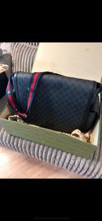 Gucci diaperbag supreme, Kinderen en Baby's, Ophalen of Verzenden, Zo goed als nieuw