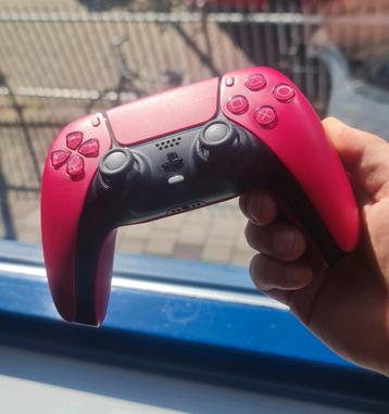 PS5 Dualsense Cosmic Red - Hall Effect Sticks beschikbaar voor biedingen