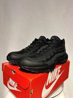 NIEUW IN DOOS! Maat 48,5 - Nike Air Max 95 Triple Black, Kleding | Heren, Schoenen, Verzenden, Zwart, Nike, Nieuw