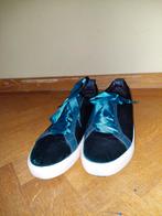 Damessneakers, groen fluweel, maat 41, Kleding | Dames, Schoenen, Verzenden, Groen, Sneakers of Gympen, Onbekend
