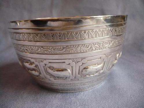 Schitterende puntgave antieke zilveren vingerkom, Antiek en Kunst, Antiek | Goud en Zilver, Zilver, Ophalen of Verzenden