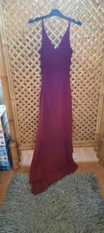 Rode avondjurk maat s, Kleding | Dames, Gelegenheidskleding, Ophalen of Verzenden, Zo goed als nieuw, Rood, Galajurk