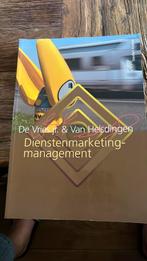W. de Vries - Dienstenmarketingmanagement, Ophalen of Verzenden, Zo goed als nieuw, W. de Vries; P.J.C. van Helsdingen