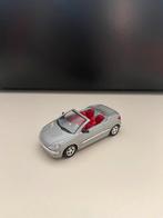 Peugeot 208 cabrio Solido 1/43, Hobby en Vrije tijd, Modelauto's | 1:43, Solido, Ophalen of Verzenden, Zo goed als nieuw, Auto