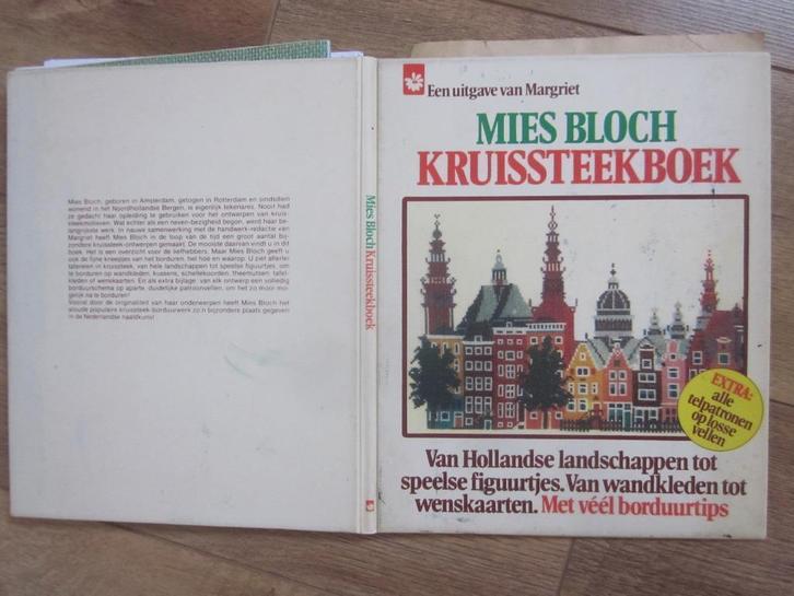 Mies Bloch Kruissteekboek Een uitgave van Margriet alle patr, Hobby en Vrije tijd, Borduren en Borduurmachines, Zo goed als nieuw