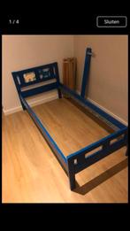 Blauw kinderbed met dierenmotief 140x70cm, Ophalen, Gebruikt, 70 tot 85 cm, Lattenbodem