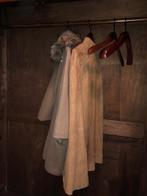 mahonie houten garderobe kast, Gebruikt, Balk, Ophalen