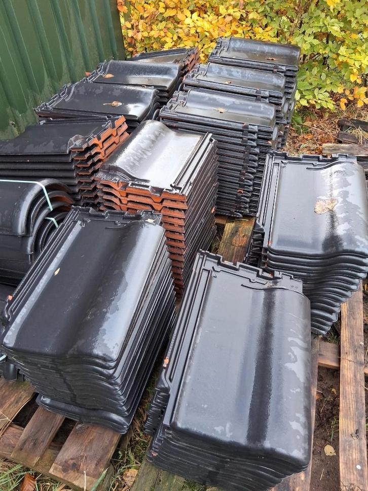 Nibra zwart glanzende dakpannen, Doe-het-zelf en Verbouw, Dakpannen en Dakbedekking, Nieuw, Dakpannen, Steen of Klei, Zwart, 15 m² of meer