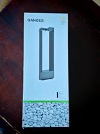 Moderne LED staande lamp Ganges - Nieuw in doos, Tuin en Terras, Buitenverlichting, Minder dan 50 watt, Waterbestendig, Ophalen of Verzenden