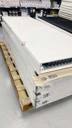 VERTICAAL Radiator 2068W 1800x600 RAL 9016 MAT WIT 58kg, Ophalen, Hoog rendement (Hr), Radiator, Nieuw