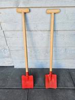 2 kinderscheppen (rood, vierkant), Ophalen, Gebruikt