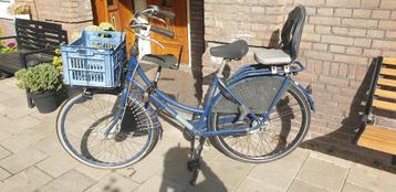 Fiets met krat en 2 zitjes; klusfiets beschikbaar voor biedingen