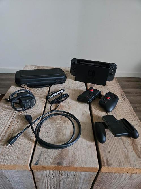 Nintendo Switch 32GB (incl. oa Micro SD kaart 512GB), Spelcomputers en Games, Spelcomputers | Nintendo Switch, Gebruikt, Switch Original