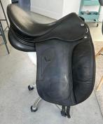 Te koop: Tech 1 dressuurzadel 18 inch, Dieren en Toebehoren, Ophalen, Gebruikt, Dressuur