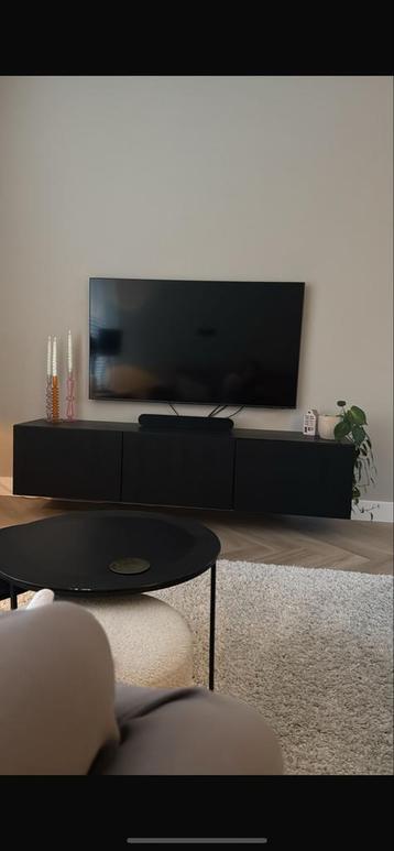 Moderne zwarte TV meubel
