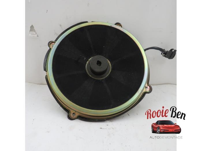 Subwoofer van een Cadillac CTS, Cadillac, Gebruikt, -, -