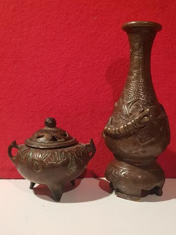 Antiek chinees brons  beschikbaar voor biedingen