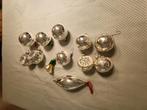 11 oude kerstballen zilver / 1 klokje goud/groen, Diversen, Kerst, Ophalen, Gebruikt