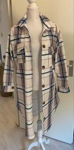 Leuke geruite tussenjas, Ophalen of Verzenden, Zo goed als nieuw, Maat 38/40 (M), Beige