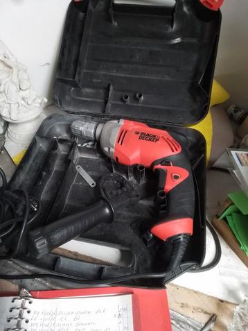 12695)Black en Decker  hamerboor kr 70  in koffer beschikbaar voor biedingen