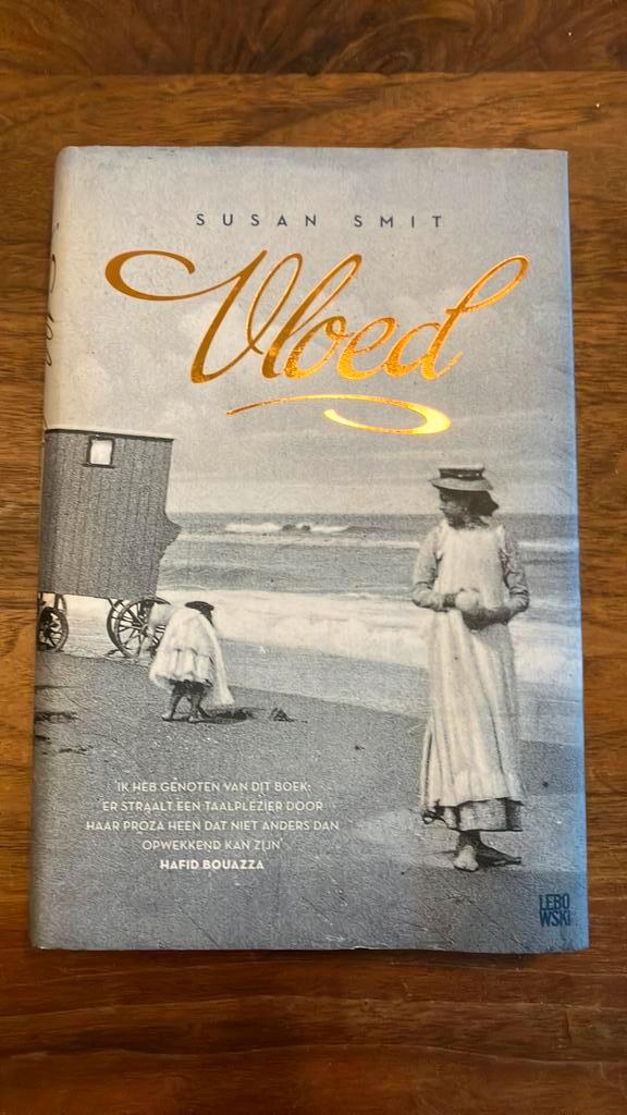 Susan Smit - Vloed, Boeken, Literatuur, Zo goed als nieuw, Ophalen of Verzenden