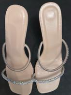 Crème sandalen maat 38👡, Ophalen, Zo goed als nieuw, Beige, Sandalen of Muiltjes