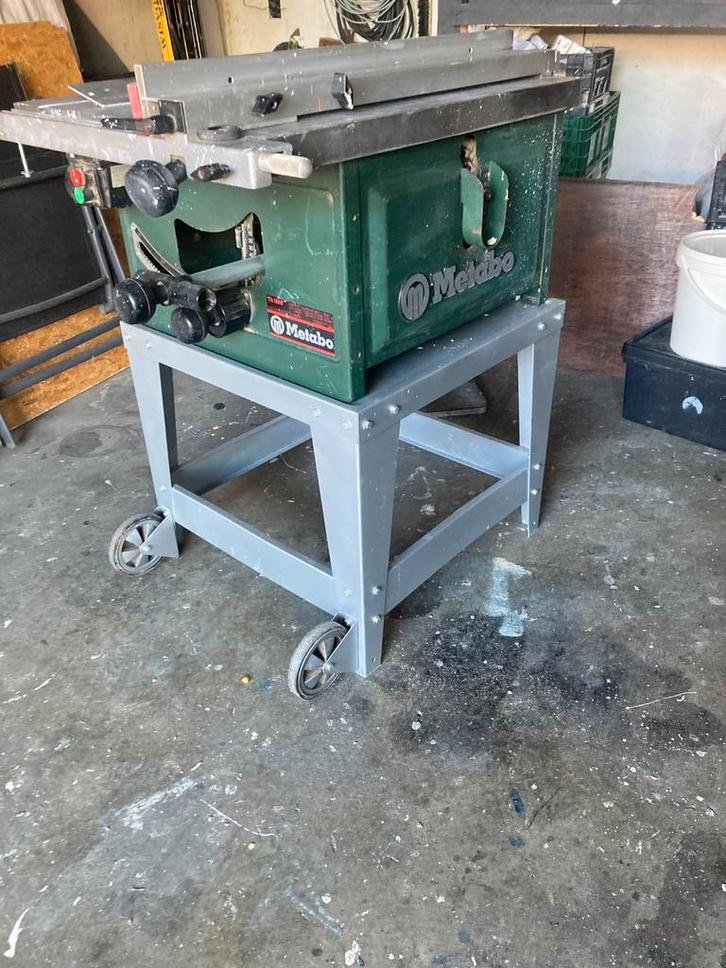 Metabo tafelzaag met rol geleider. Prof., Doe-het-zelf en Verbouw, Gereedschap | Zaagmachines, Zo goed als nieuw, Cirkelzaag, 1200 watt of meer