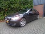 BMW 5-serie 525d High Executive,Navi,Leder,Xenon,PDC, Euro 5, Achterwielaandrijving, Zwart, 2000 kg