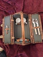 Vintage Rieten Picknickmand, Ophalen, Zo goed als nieuw